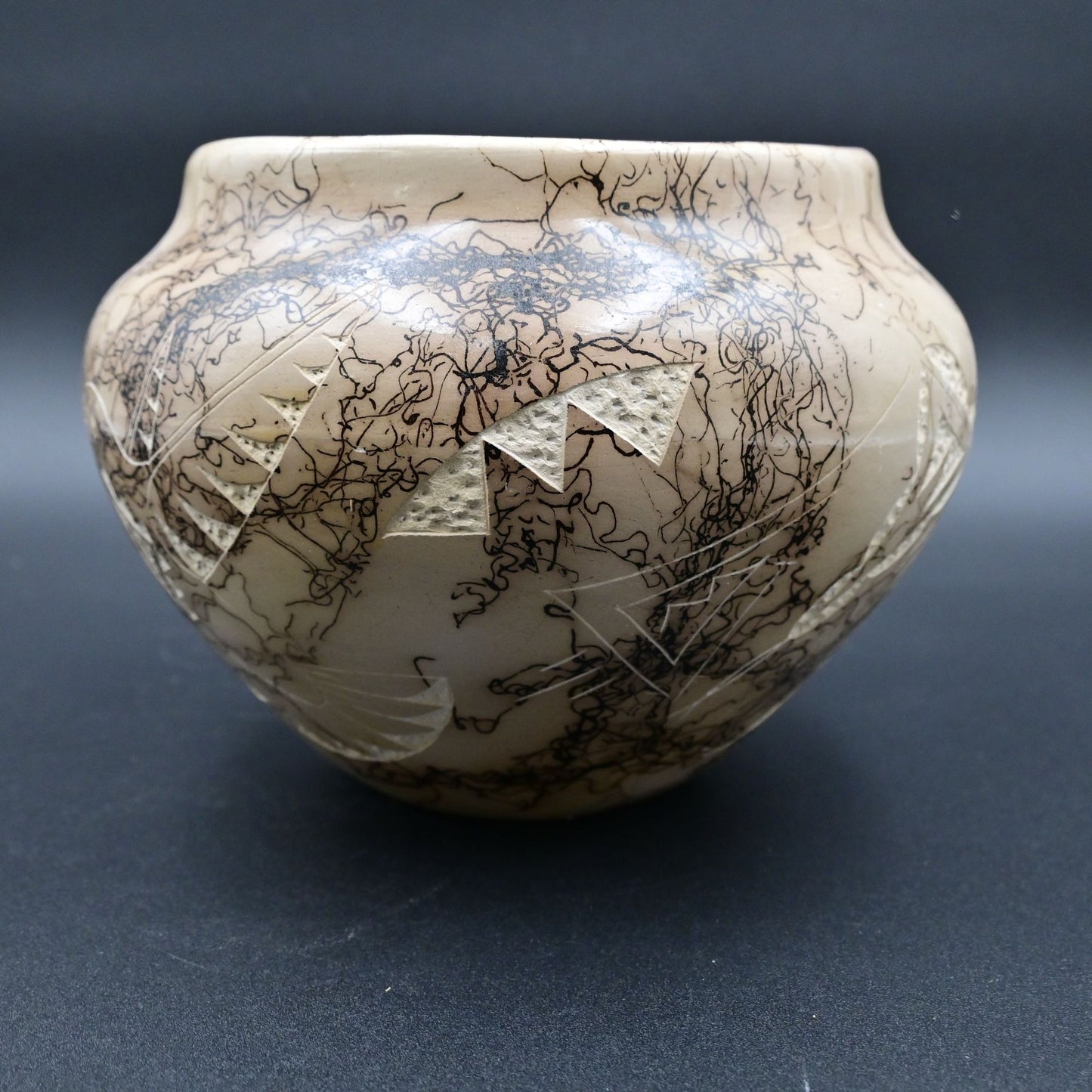 Navajo Tom Vail Horsehair Art Pottery Vase Handmade Signed 5.5"