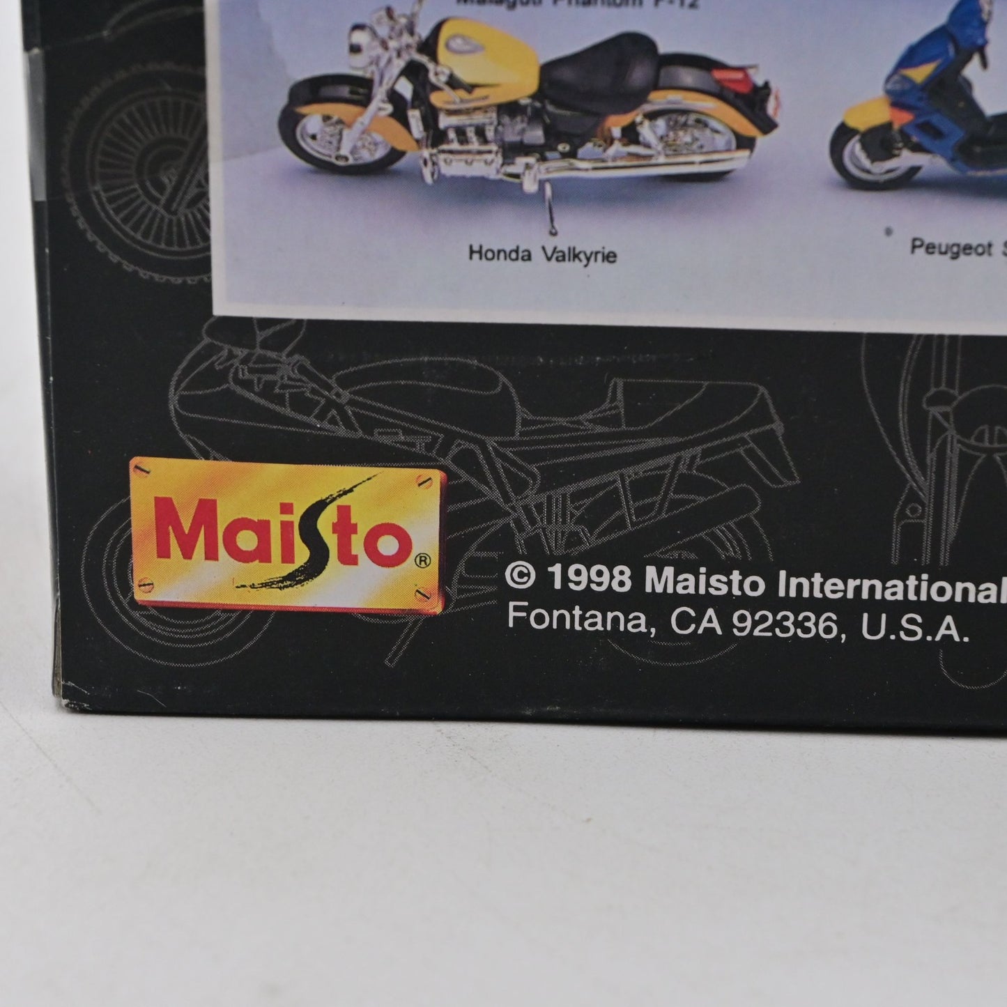 Vintage 1998 Maisto 2-Wheelers 1:18 Kawasaki Ninja ZX14R Die-Cast Motorcycle
