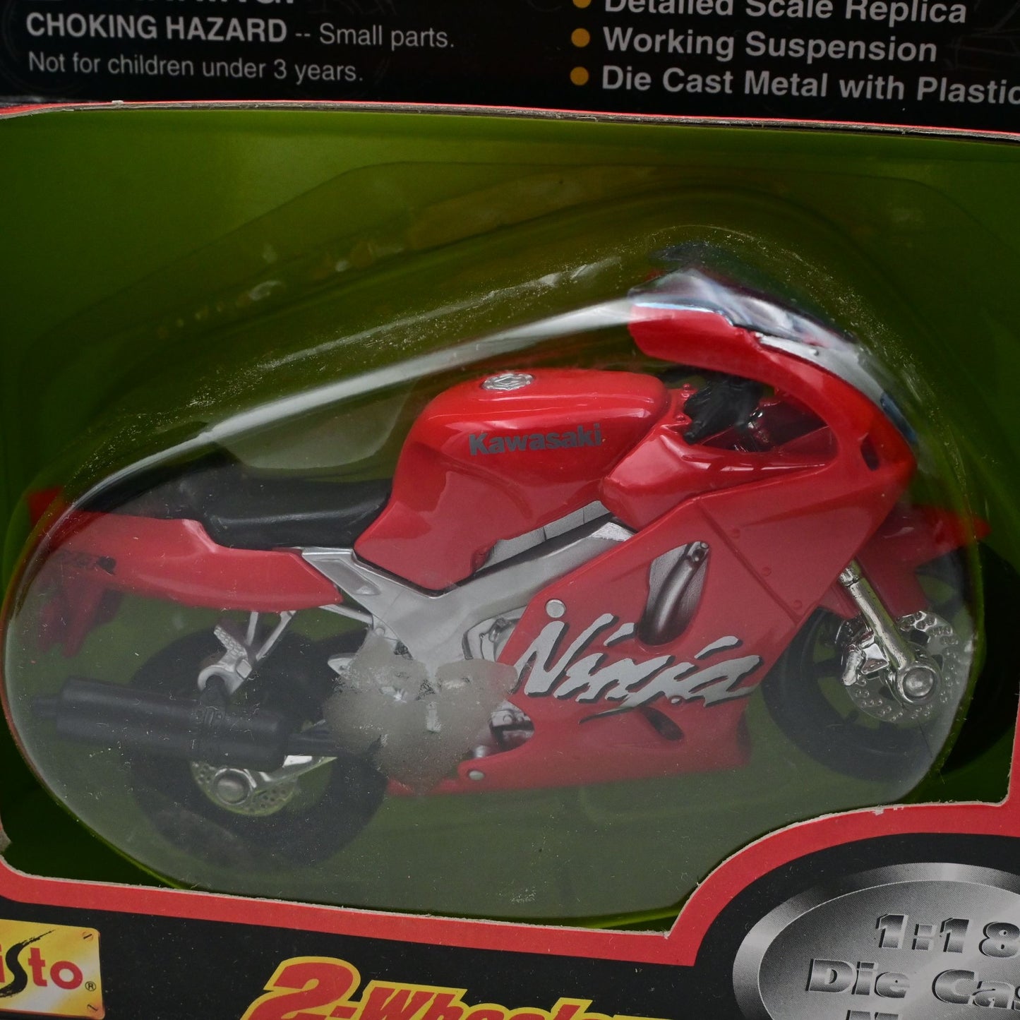 Vintage 1998 Maisto 2-Wheelers 1:18 Kawasaki Ninja ZX14R Die-Cast Motorcycle